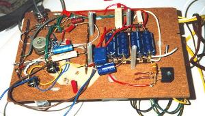 EL84 Amp, bottom view